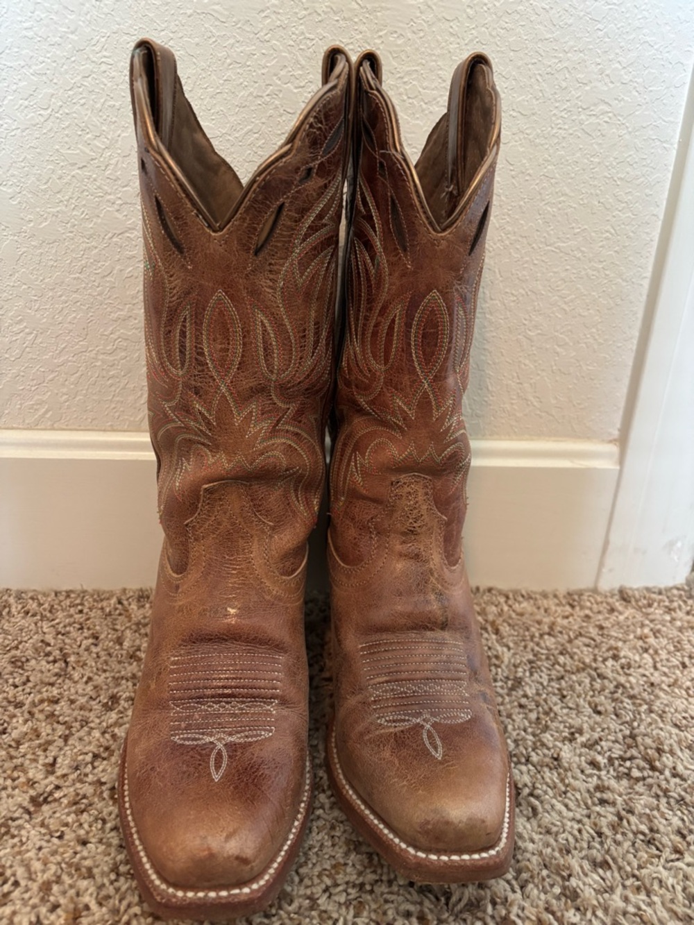 Ariat Brown Embroidered Leather Western Boots